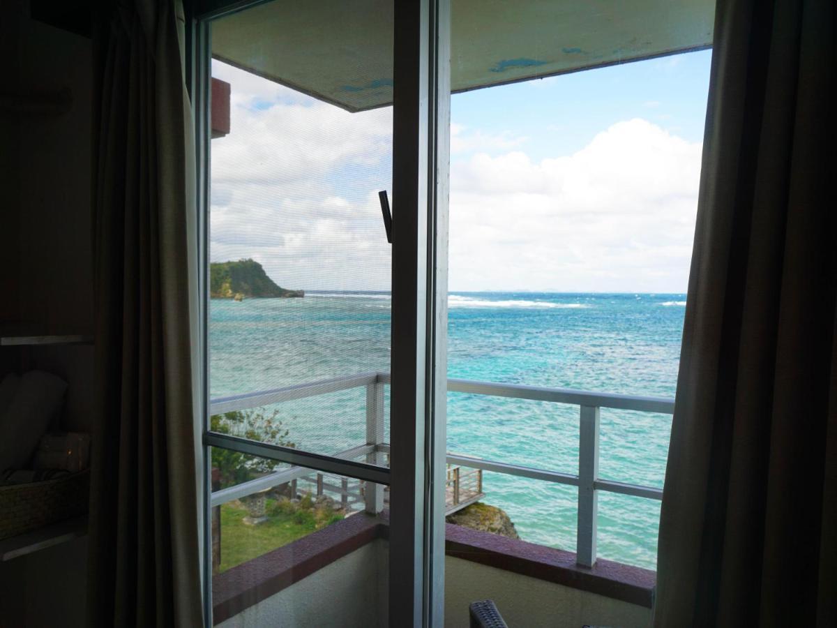 Hotel Oceans Nakijin Exterior photo