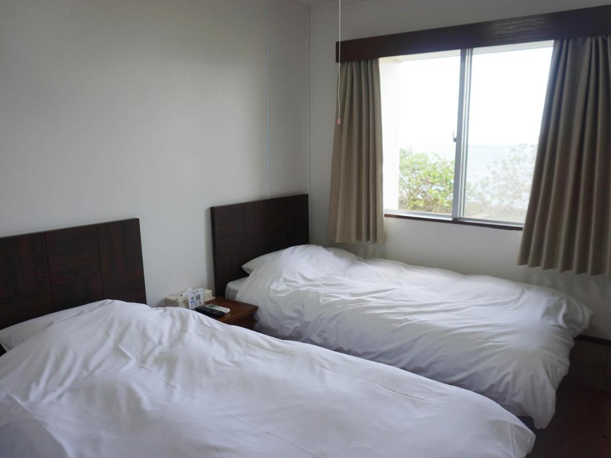 Hotel Oceans Nakijin Exterior photo