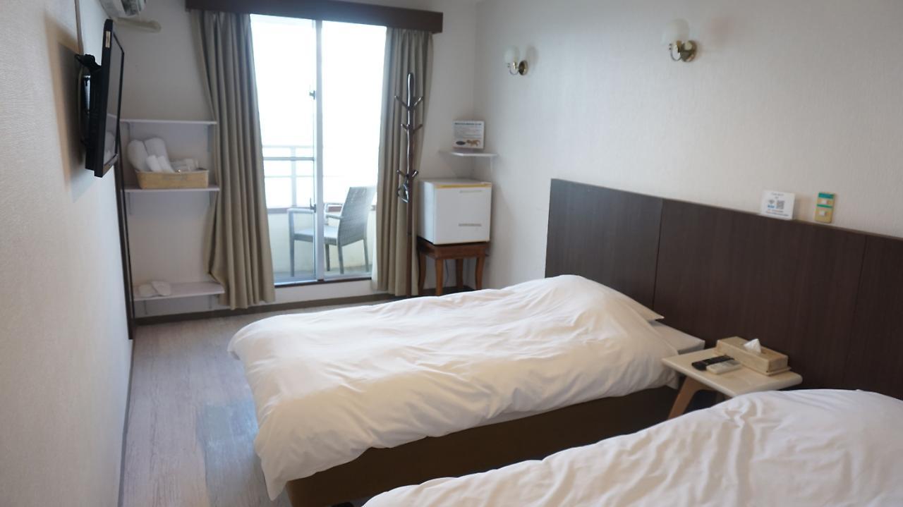 Hotel Oceans Nakijin Exterior photo